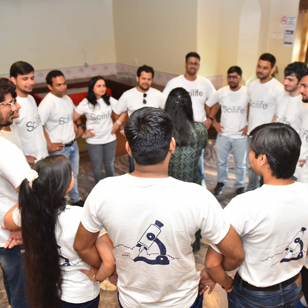 Team activity in a circle India | Scilife
